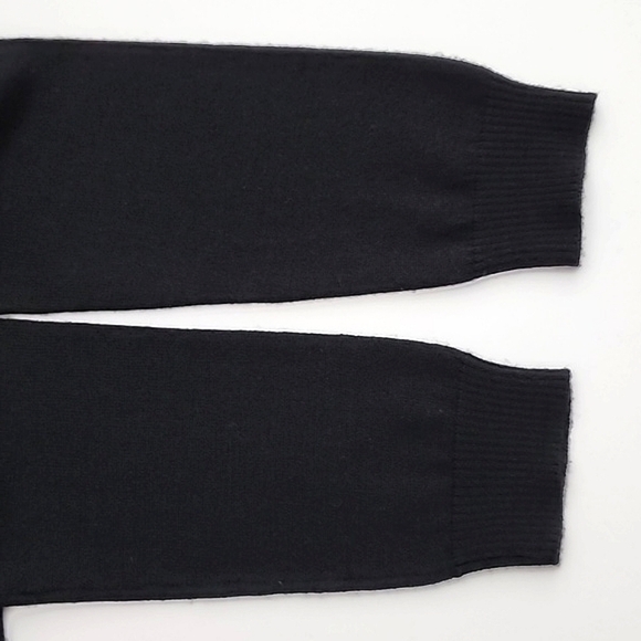 Jones & Co. Women's Black 100% Merino  V Neck Pullover Sweater Size Medium - Picture 5 of 12